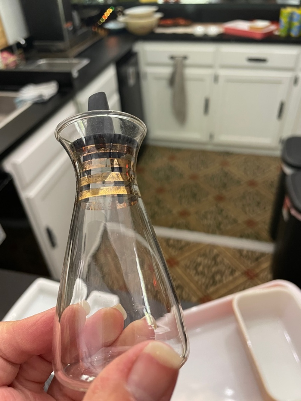 Pyrex Set of two Oil & Vinegar Cruet - Picture 6 of 8